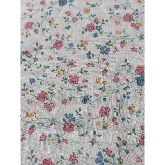 Vintage Floral Cotton Fabric 13x24" White Pink Yellow Blue Flowers Sewing & Craf - Picture 3 of 5